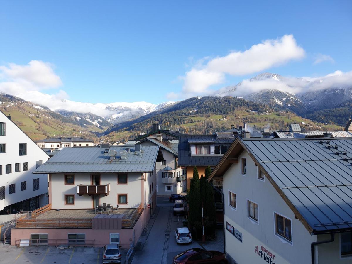 Appartementhaus Aurum - Summercard Included Zell am See Bagian luar foto