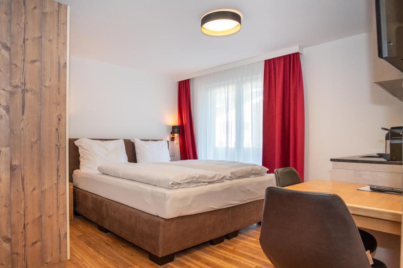 Appartementhaus Aurum - Summercard Included Zell am See Bagian luar foto